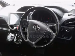 Toyota Noah 2.0 FWD (8 Seater) 2021 Black
