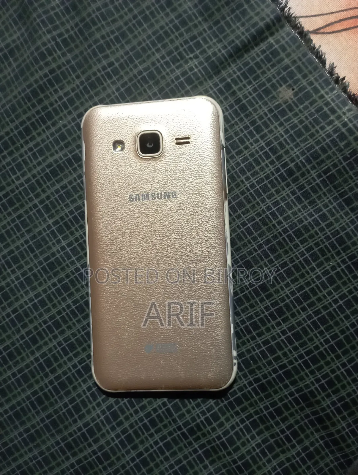 Samsung Galaxy J2 8 GB Rose Gold