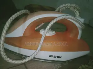 Selling 1 Electronic Iron