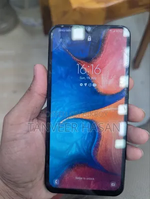 স্যামসাং গ্যালাক্সি এ২০ ৩২ জিবি কালো