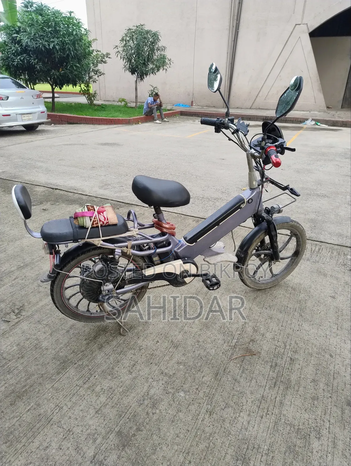 Hyosung 2024 Gray