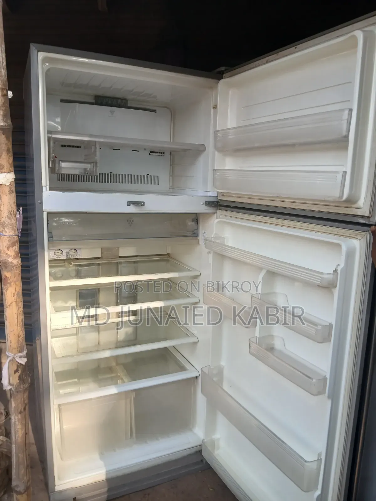 Refrigerator