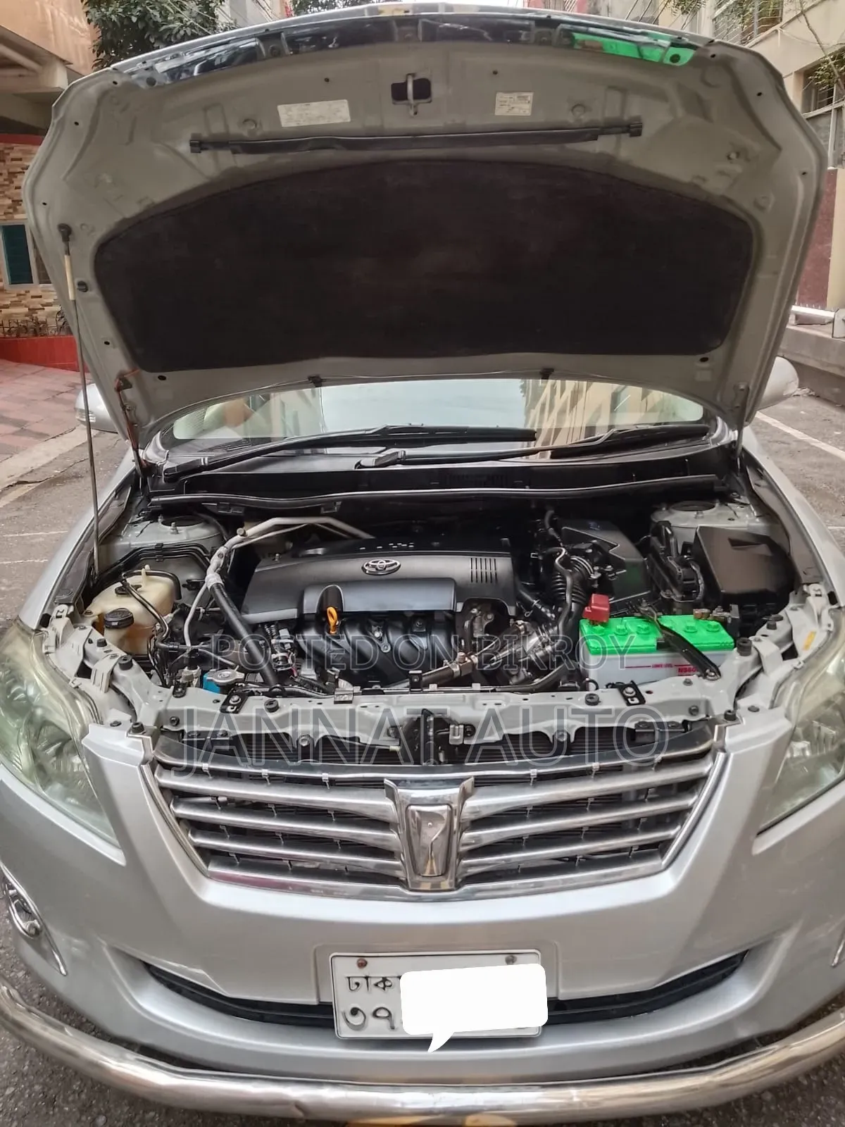 Toyota Premio 2012 Silver