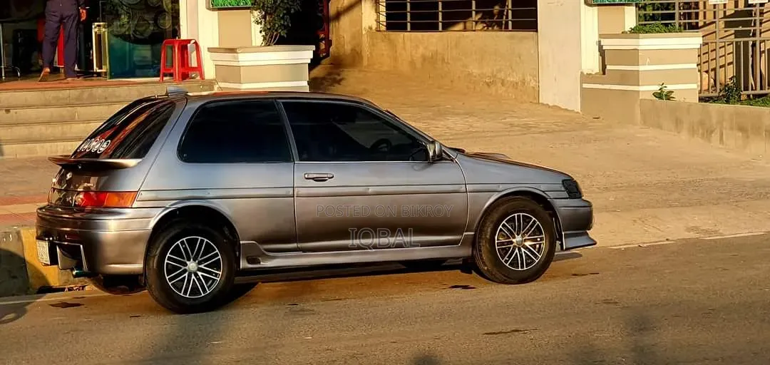 Toyota Corolla II 1997 Gray
