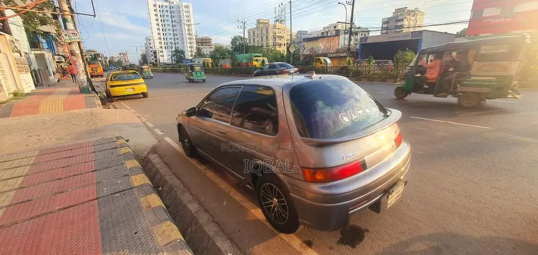 Toyota Corolla II 1997 Gray