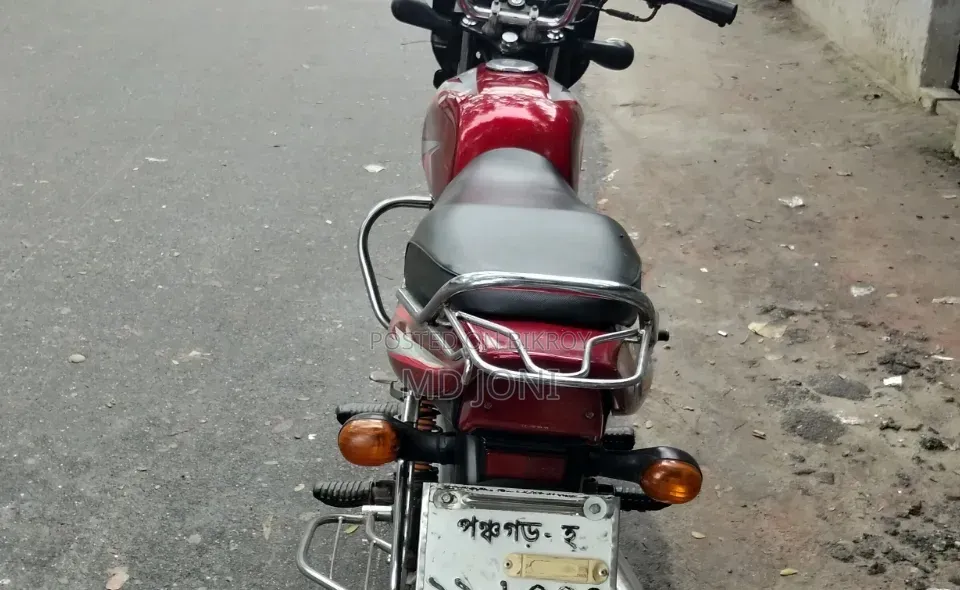 Bajaj CT 100 2009 Red