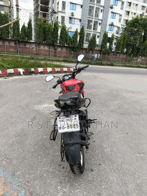 বাজাজ পালসার এনএস ১৬০ ২০২১ লাল
