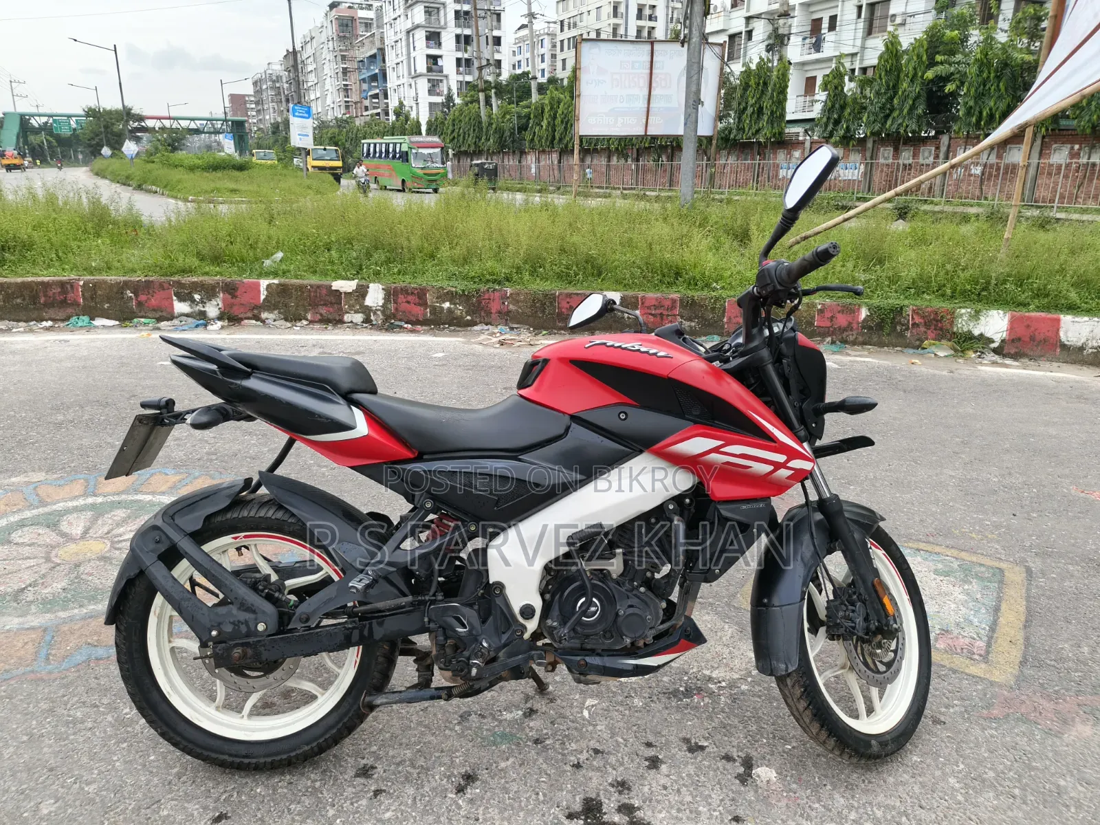 বাজাজ পালসার এনএস ১৬০ ২০২১ লাল