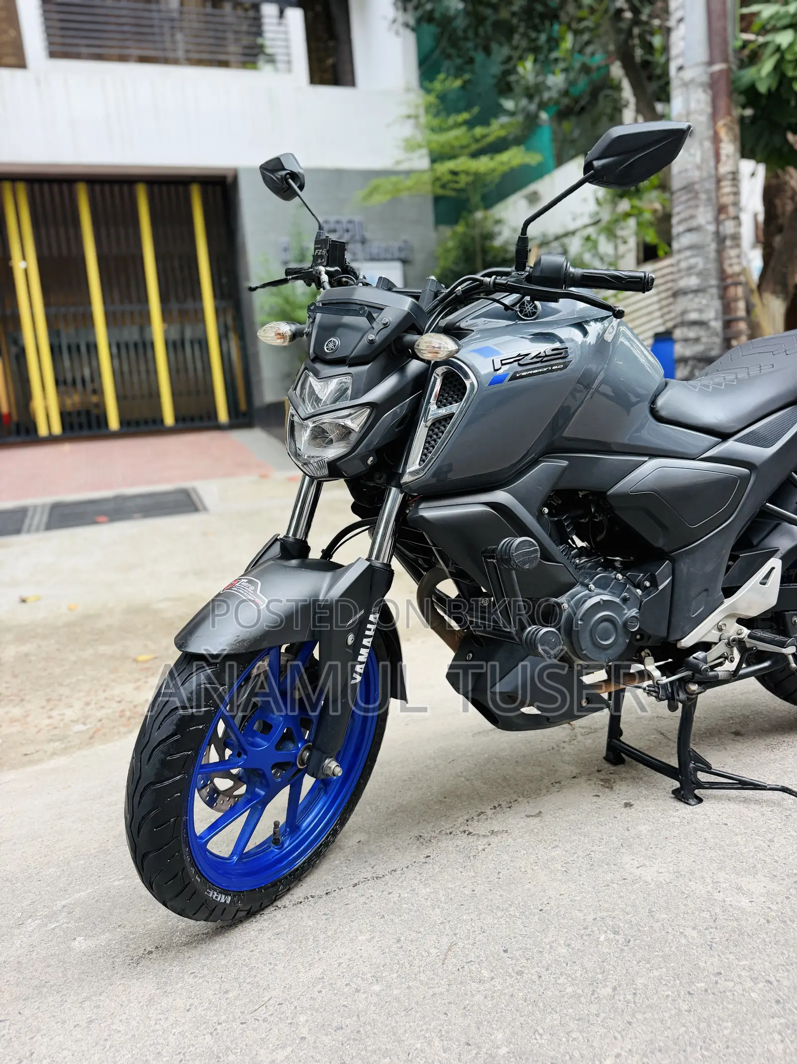 Yamaha FZ 2024 Gray