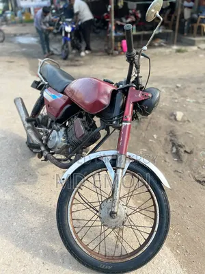 Honda 2000 Red