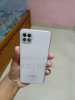 Samsung Galaxy A22 5G 64 GB White