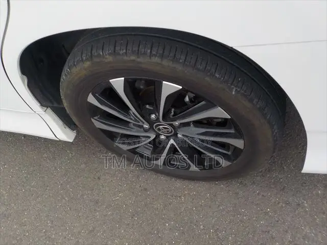 Toyota Noah 2023 Pearl