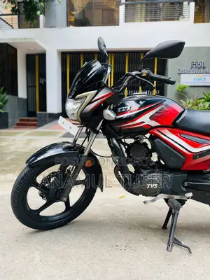 TVS Metro Plus 2024 Black