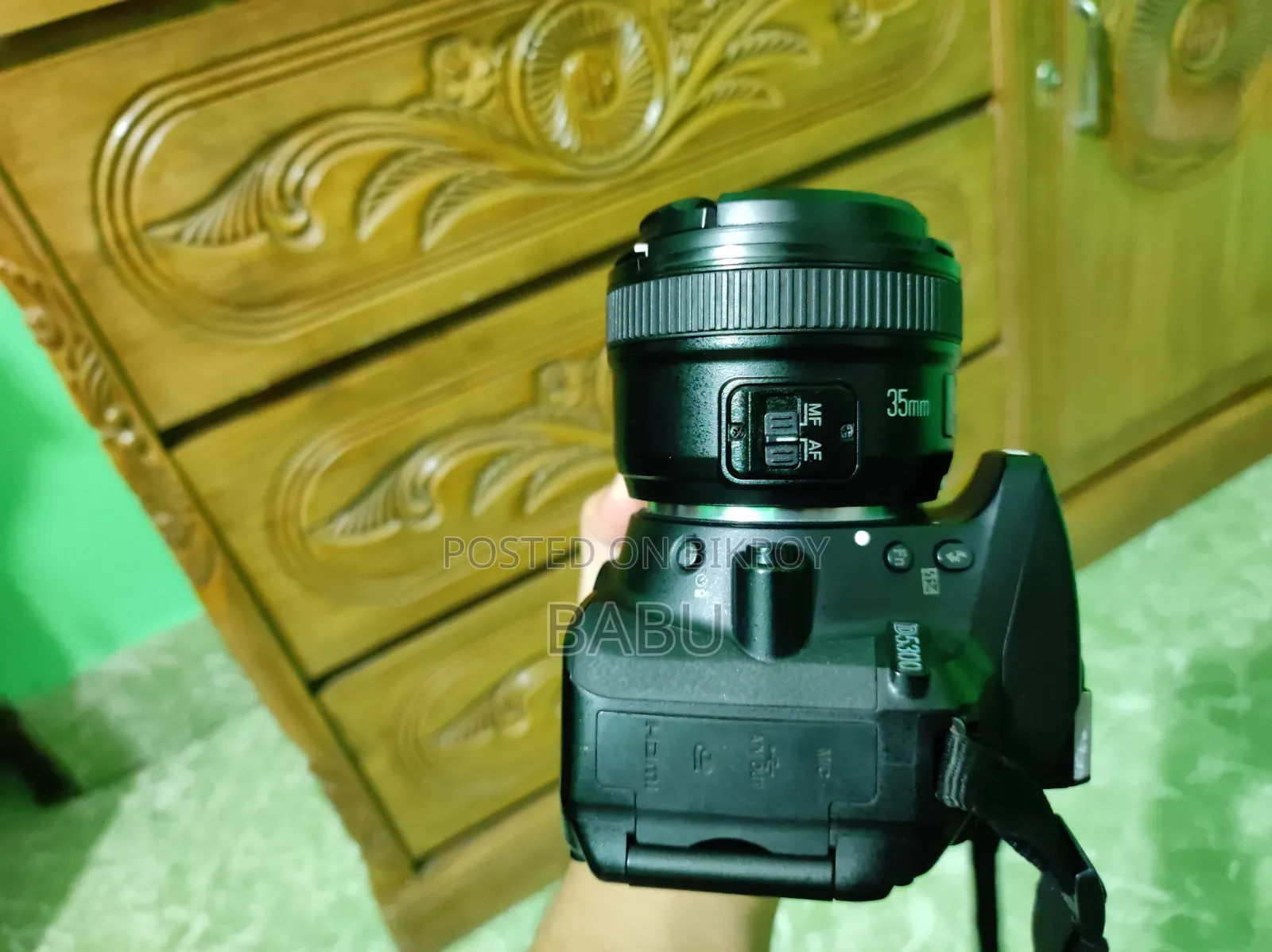 Nikon D5300 DSLR Camera