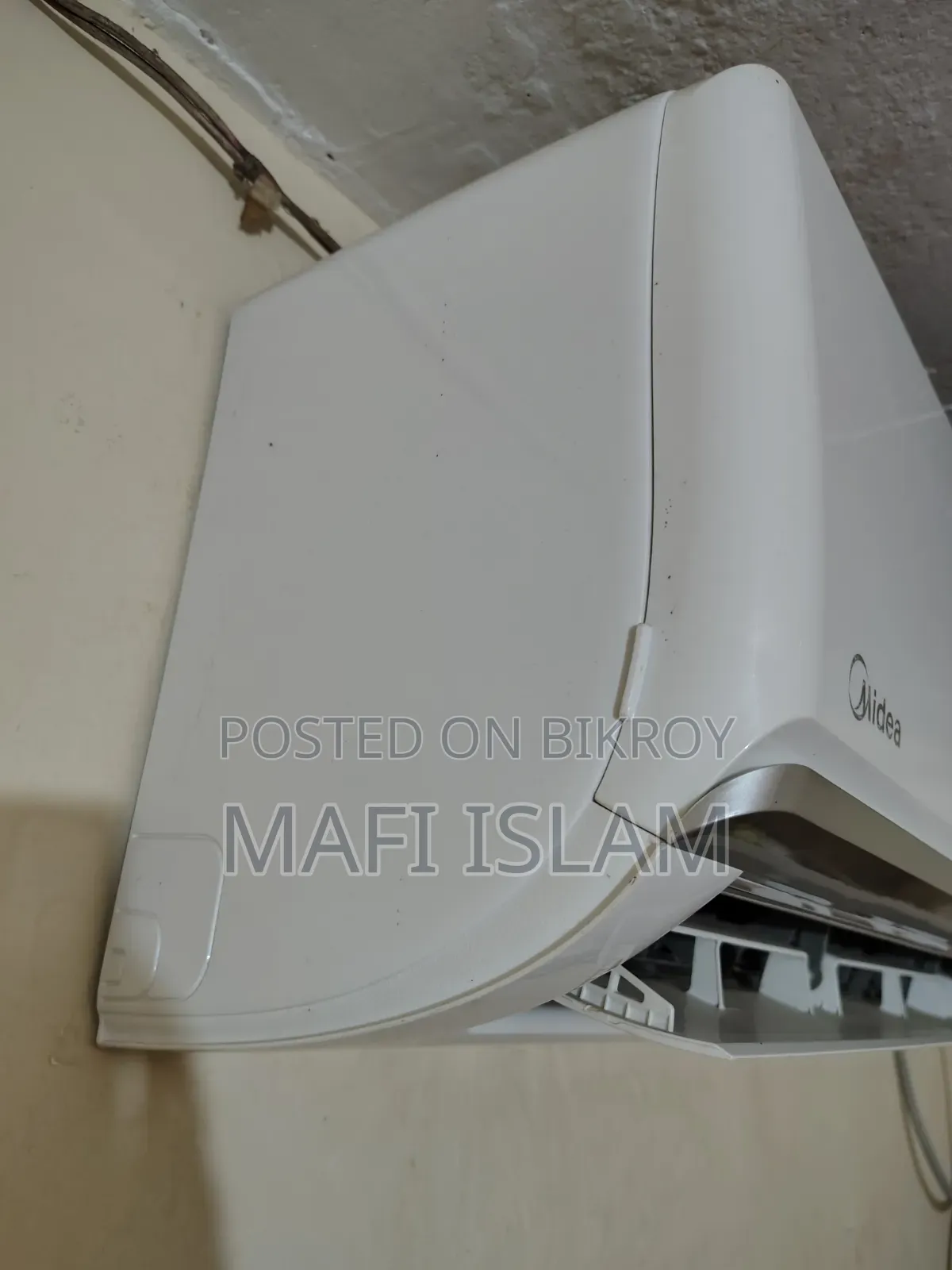 Midea AC 1. 5 Ton Good Condition