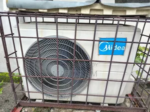 Midea AC 1. 5 Ton Good Condition