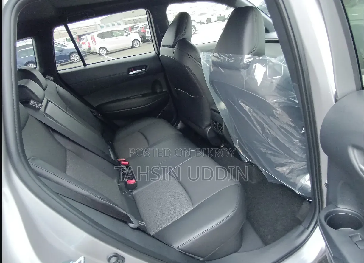 New Toyota Corolla Cross 2026 Gray