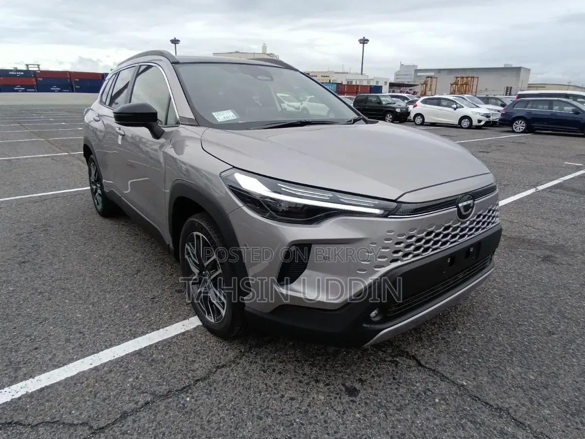 New Toyota Corolla Cross 2026 Gray