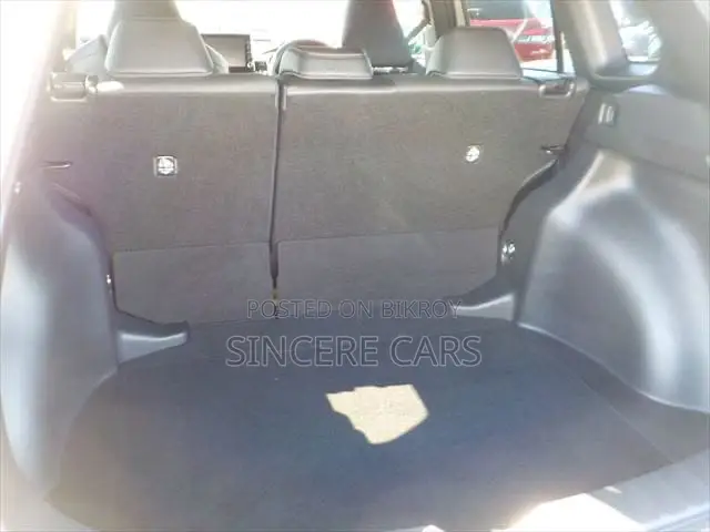 Toyota Corolla Cross 2023 Brown