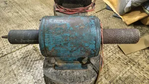 Bob motor for shoe work or other purposes