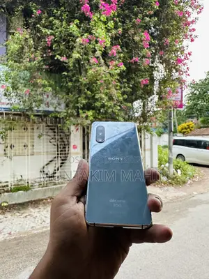সনি এক্সপেরিয়া ৫ ১২৮ জিবি ব্লু