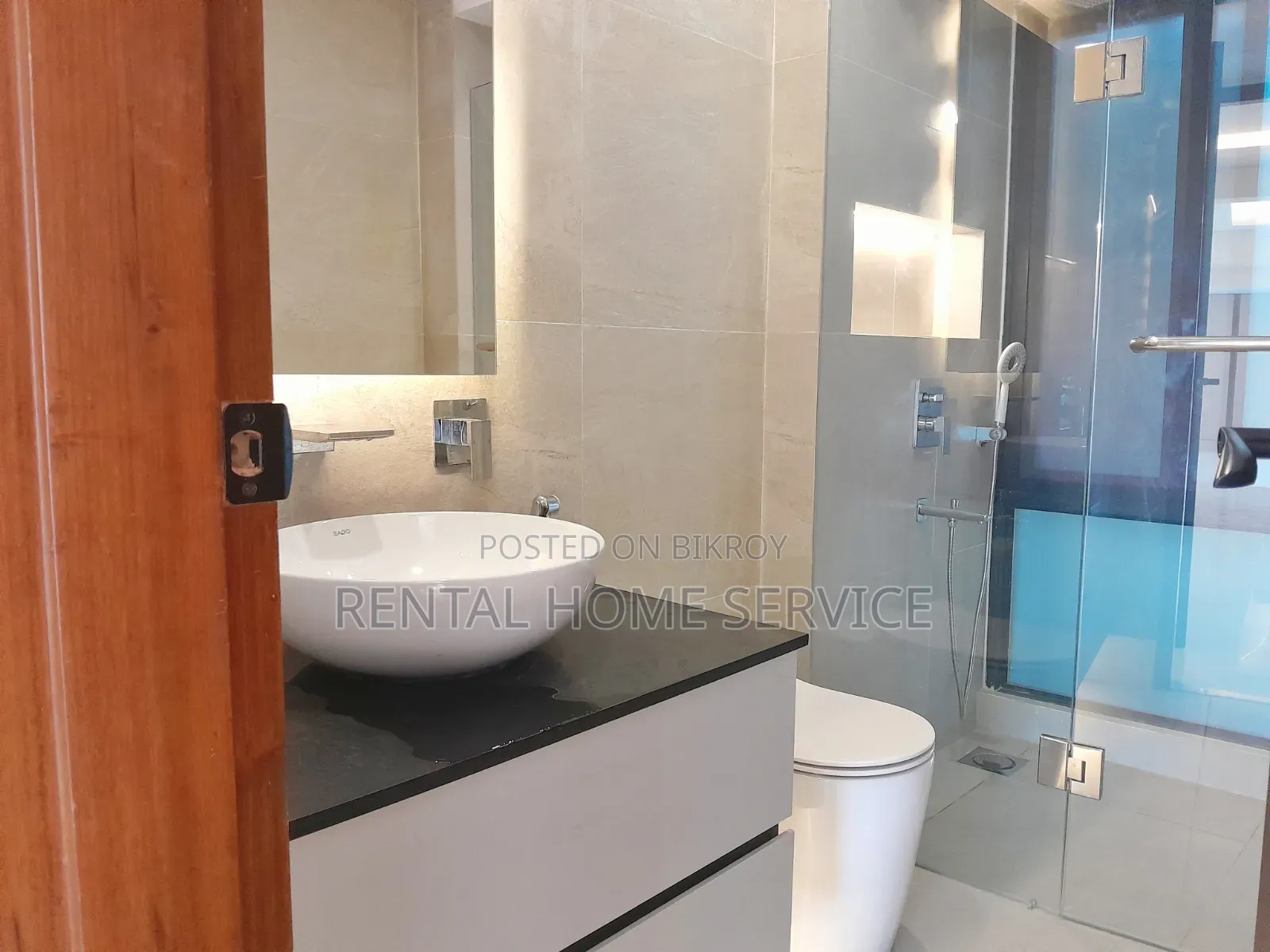 3-Bedroom Apartment in Semi-Furnished for Rent
