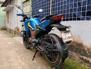 হিরো হাঙ্ক ২০২২ ব্লু