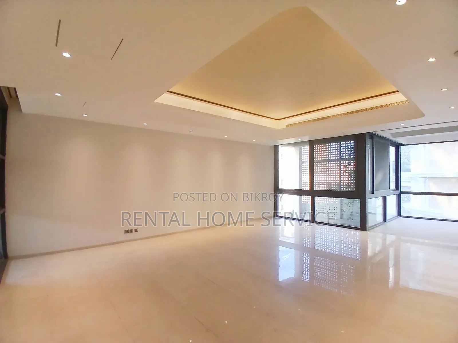 4-Bedroom Apartment in Semi-Furnished for Rent