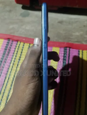 Vivo Y21 64 GB Blue