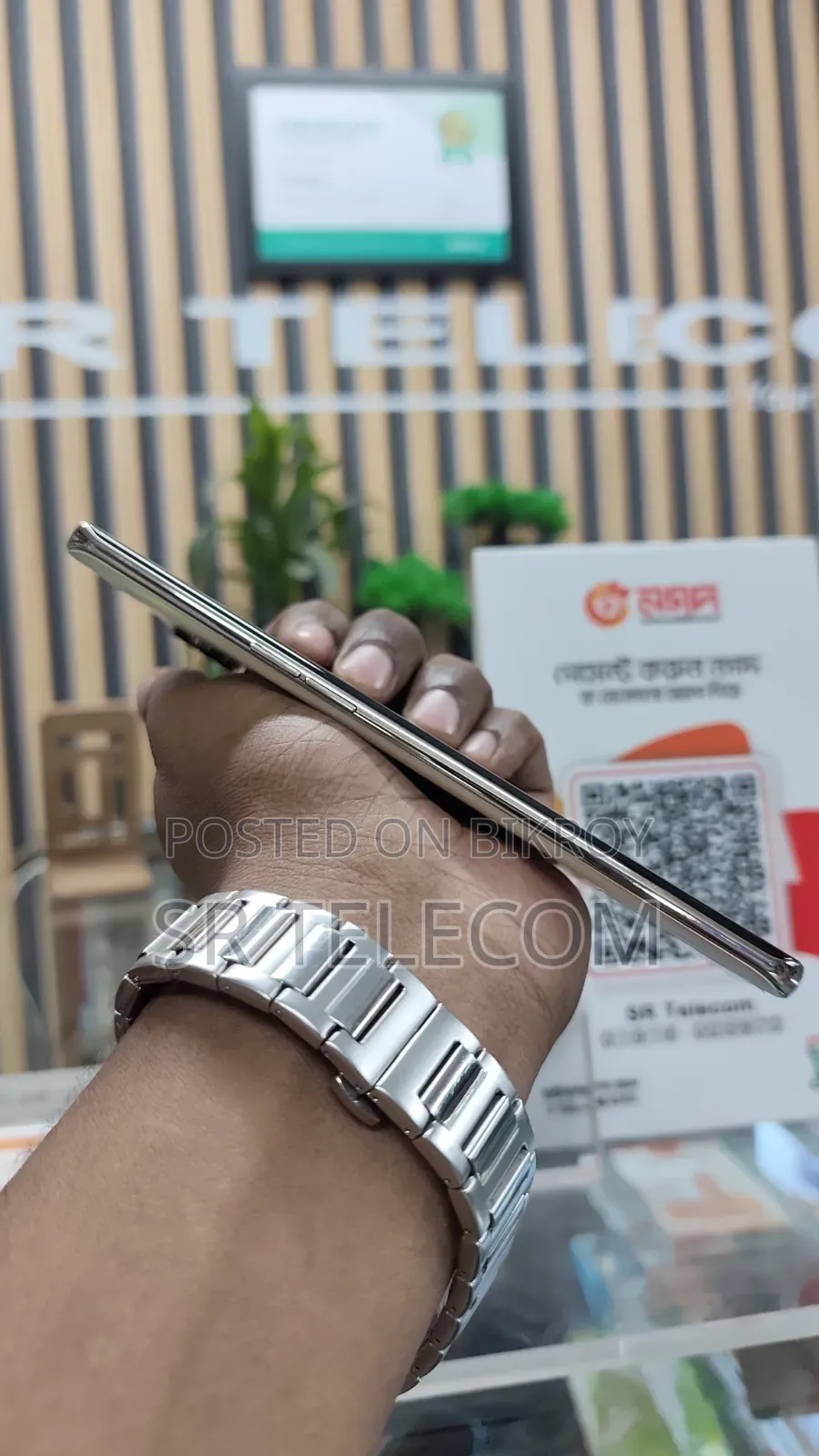 Oppo Reno9 256 GB Gold