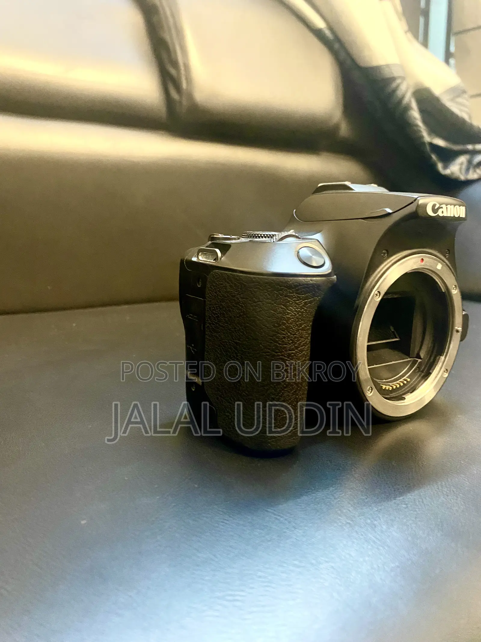 Canon EOS 250D ক্যামেরা বিক্রয় হবে