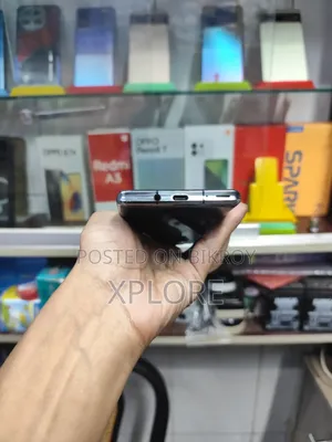 Sharp Aquos R6 128 GB Black