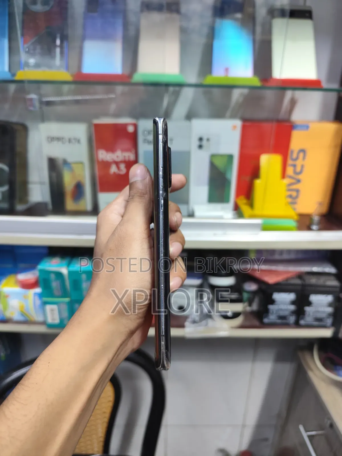 Sharp Aquos R6 128 GB Black