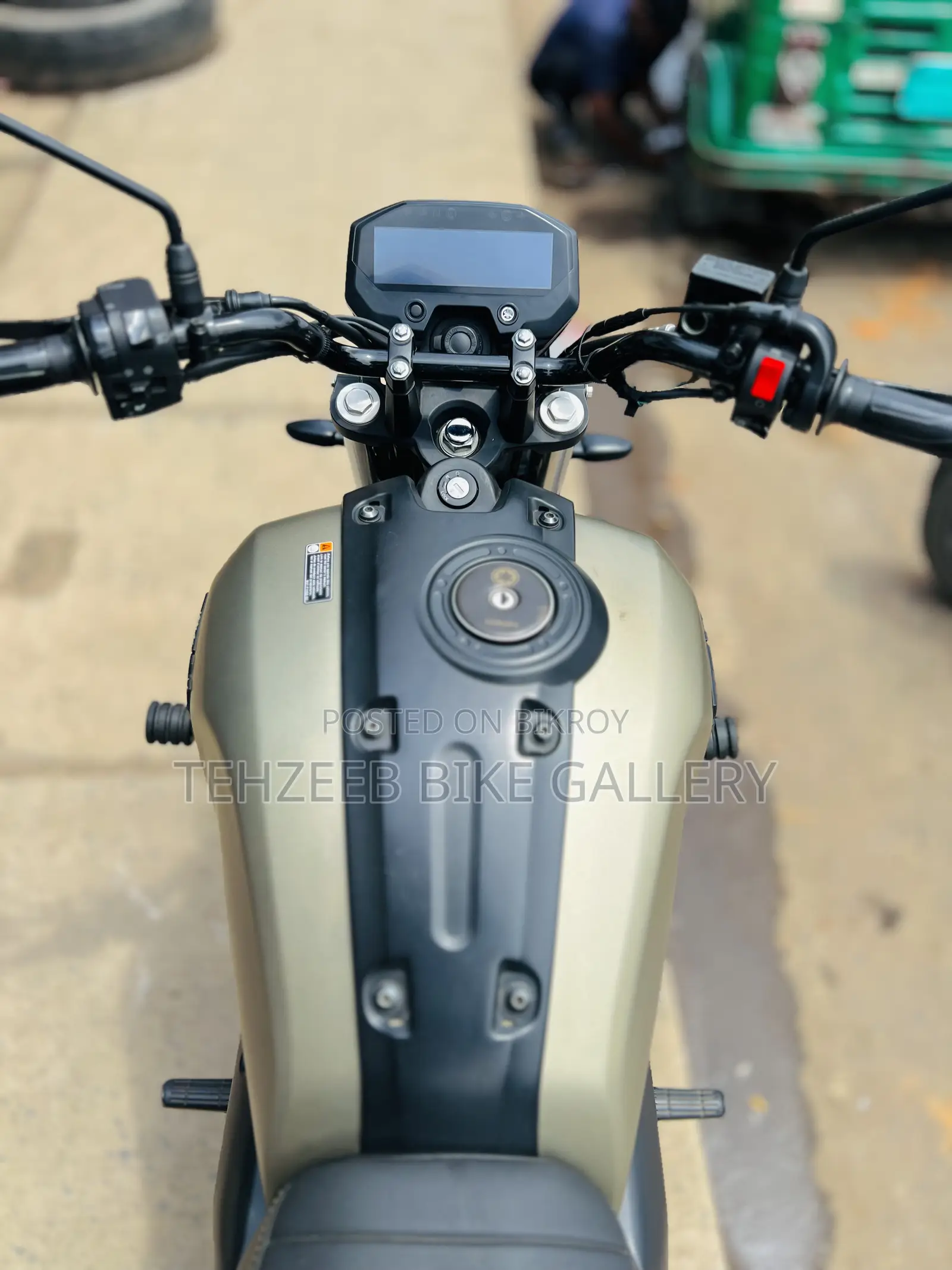 Yamaha 2025 Brown