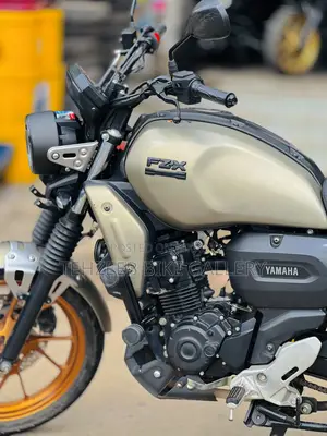 Yamaha 2025 Brown