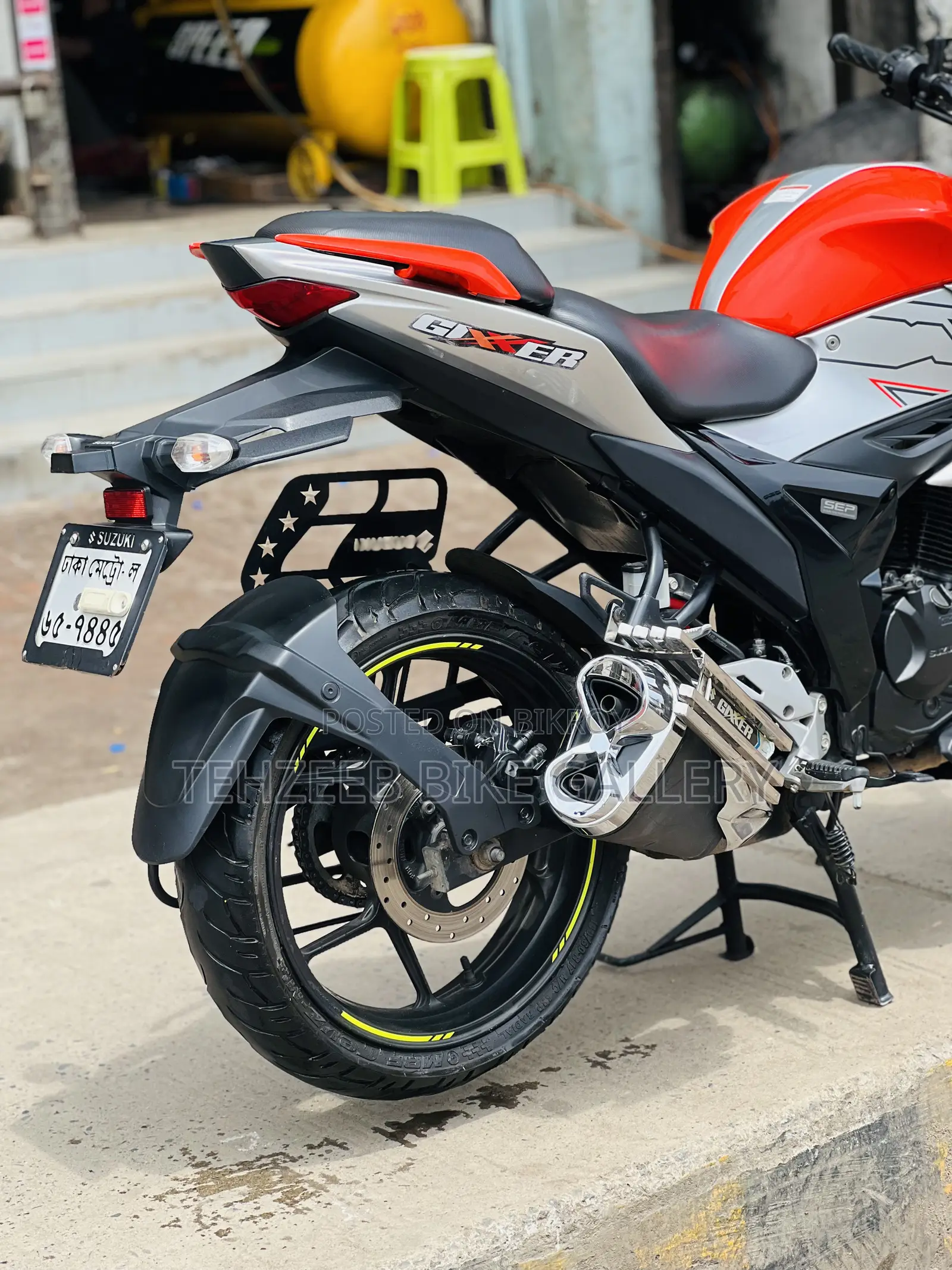 Suzuki 2025 Orange