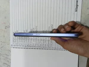 Vivo Y02 32 GB Yellow