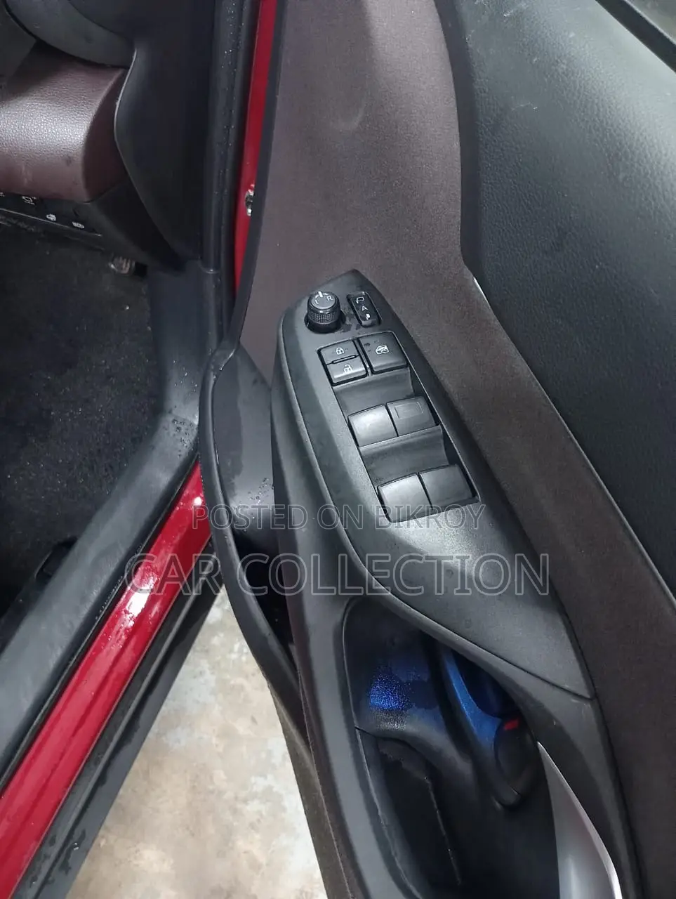 Toyota Yaris Cross 2021 Red