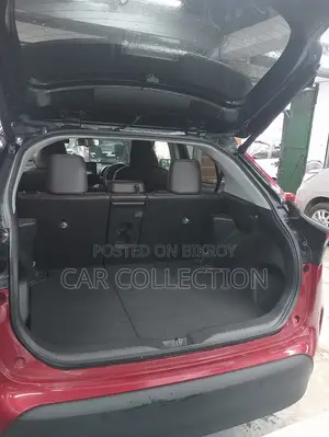 Toyota Yaris Cross 2021 Red