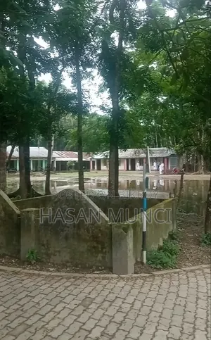 ৩০ শতাংশ আবাসিক এলাকায়