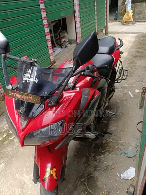 Yamaha FZ 2018 Red