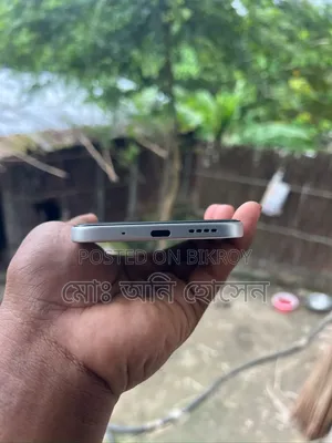 New Infinix Hot 70 128 GB Silver