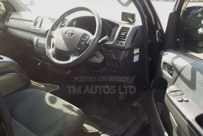 Toyota HiAce 2020 Black