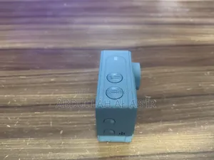 AUSEK M40R অ্যাকশন ক্যামেরা | প্রায় নতুন | দাম আলোচনা সাপেক্ষ