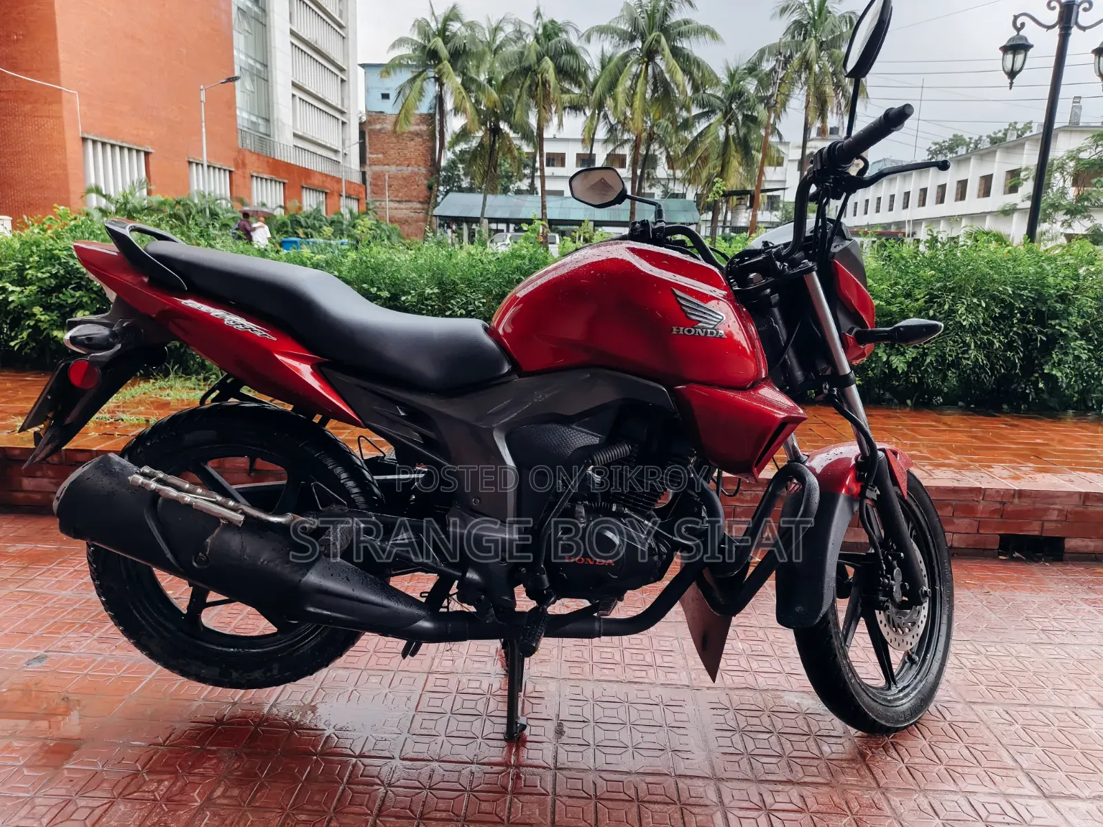 Honda CB 2018 Red