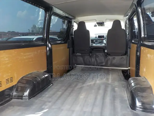 Toyota HiAce 2020 Black