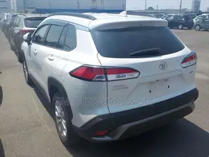 Toyota Corolla Cross 2024 Pearl