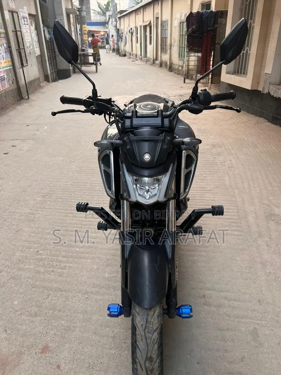 Yamaha R1 2025 Black
