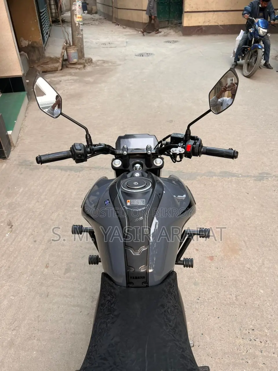 Yamaha R1 2025 Black