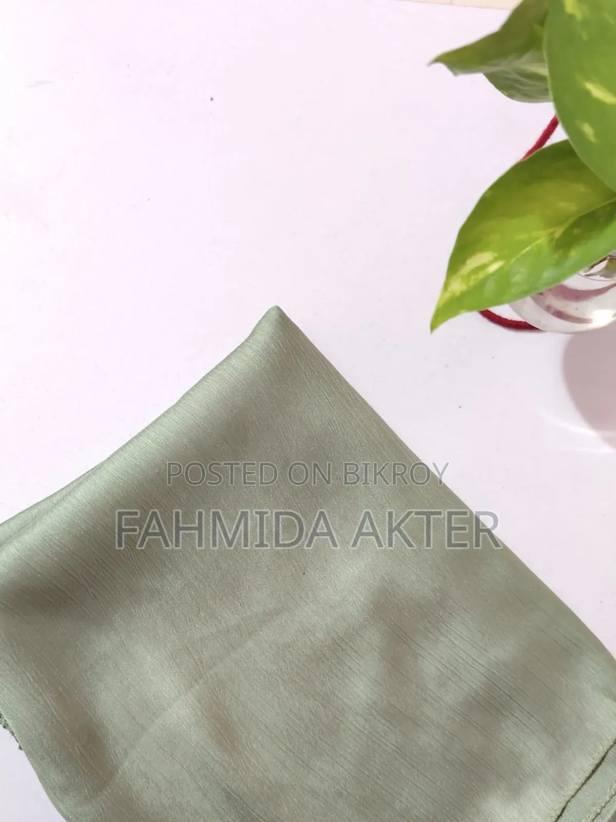 ক্রিঙ্কল সাটিন সিল্ক হিজাব